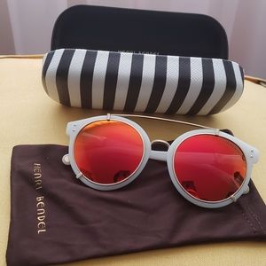 Stunning Henri Bendel Maggie Sunglasses